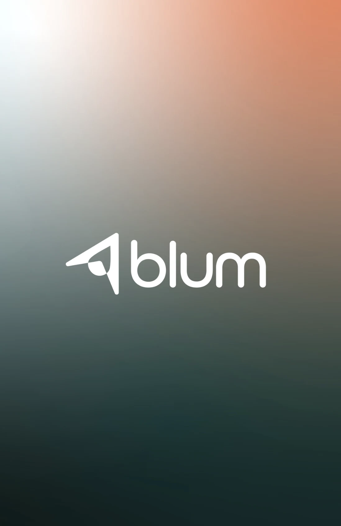 Logotipo de Blum sobre un degradado de naranjo a verde oscuro