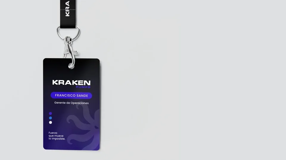 Credencial corporativa de Kraken con porta-credencial, a nombre de Francisco Sande