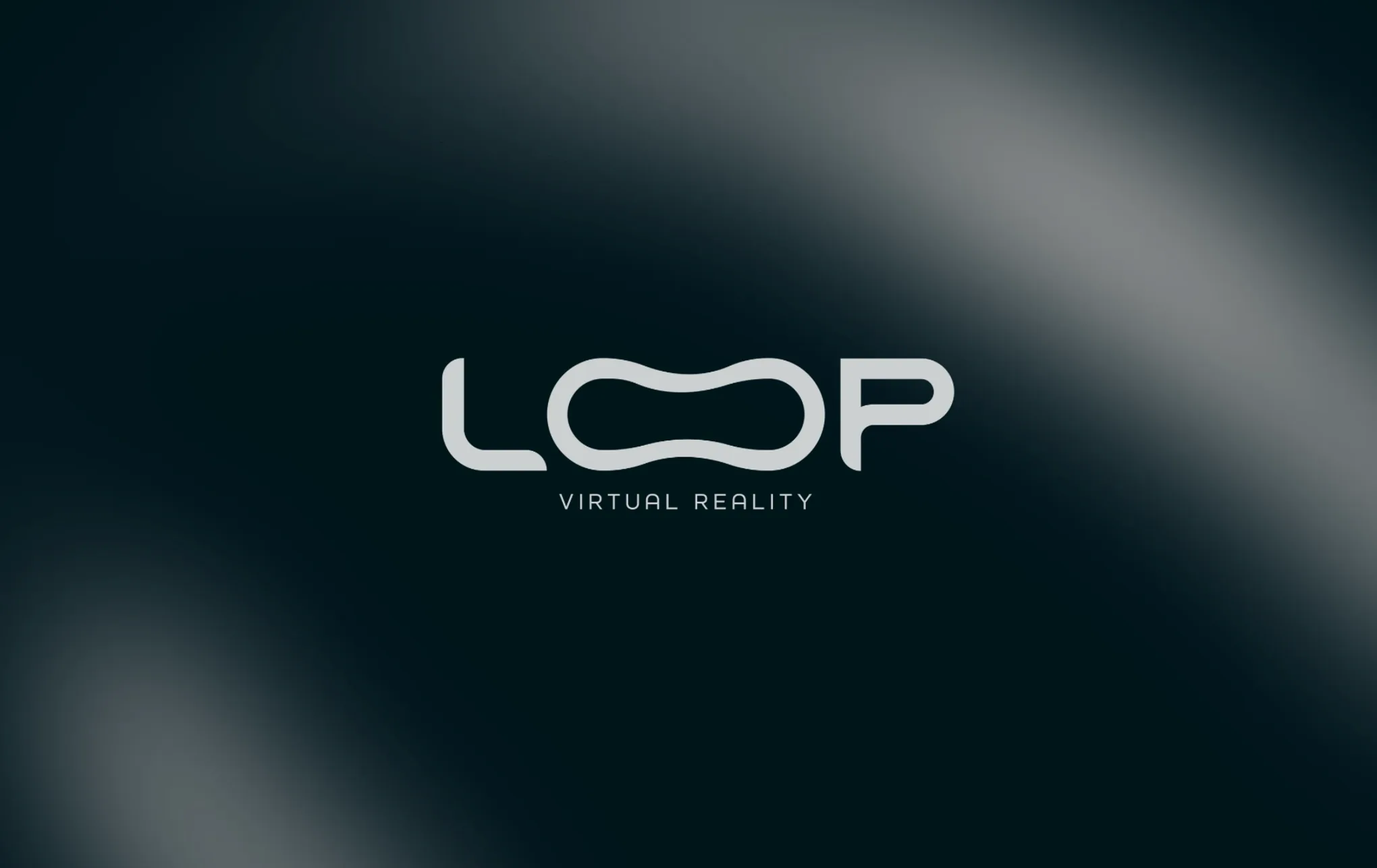 Logotipo de Loop Virtual Reality en blanco sobre un fondo verde oscuro con un trazo de luz